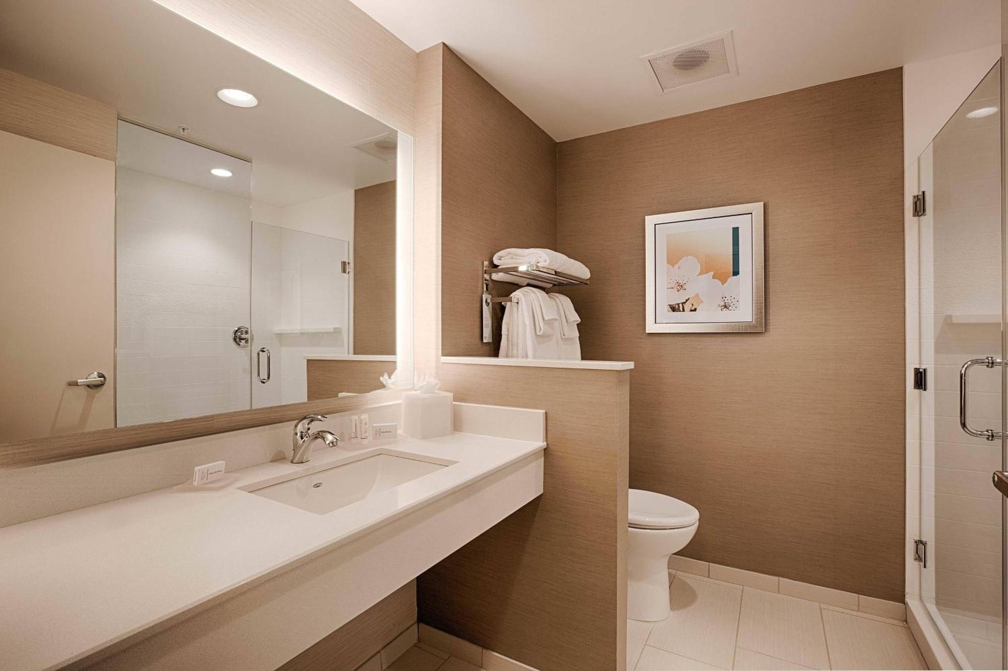 Fairfield Inn & Suites By Marriott Clearwater Beach Exterior foto
