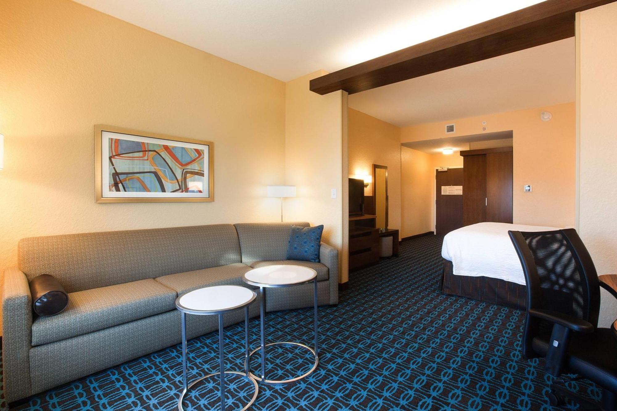 Fairfield Inn & Suites By Marriott Clearwater Beach Exterior foto